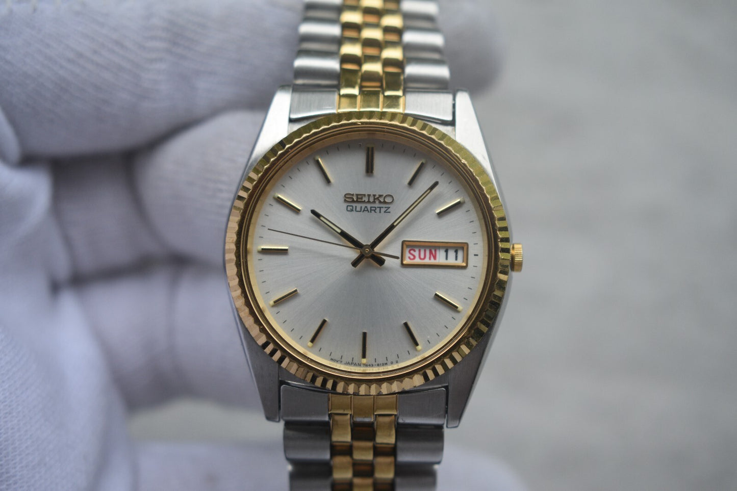 April 1991 Seiko Two Tone Bracelet Men's 7N43 Fluted Bezel Quartz Watch