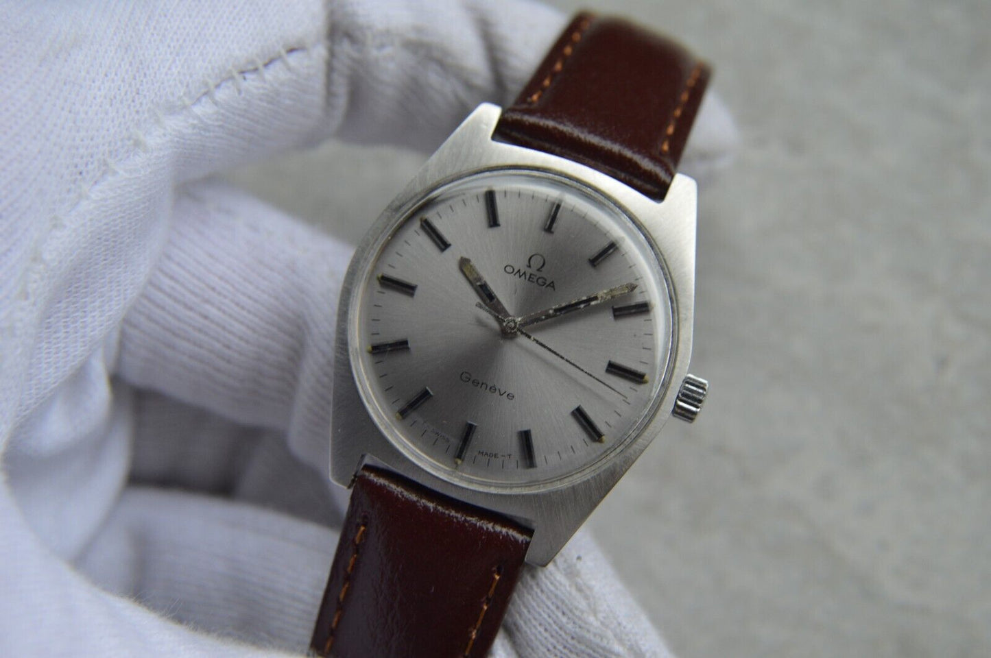 1970 Omega Geneve Vintage Rare Steel Men's Leather Watch Mechanical Rare
