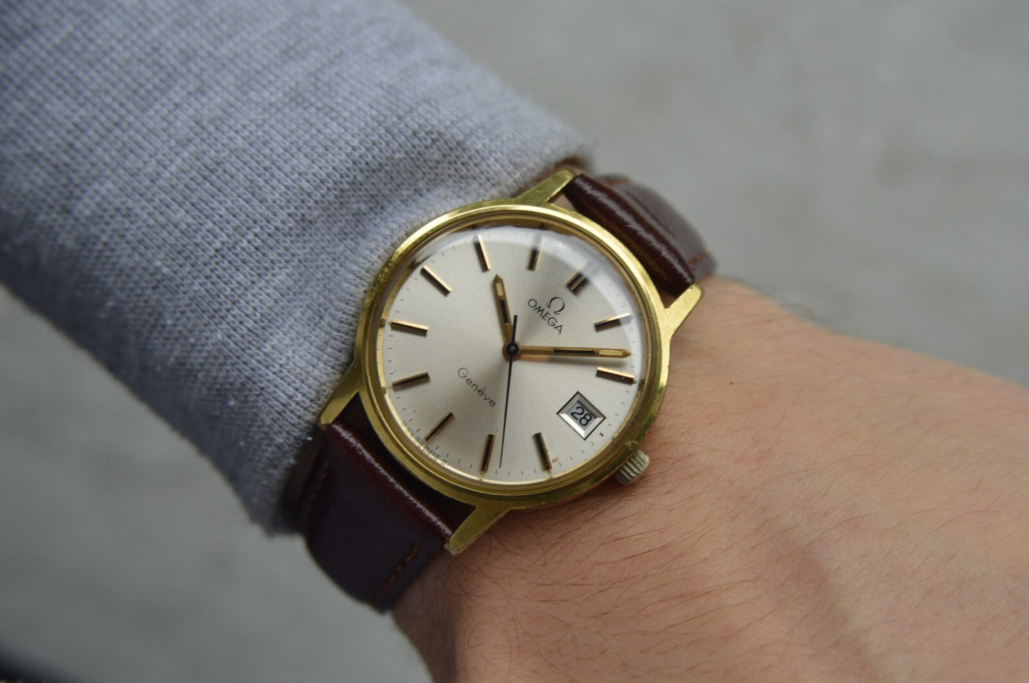 1971 Vintage Omega Geneve Gold Leather Men's Mechanical Dress Watch