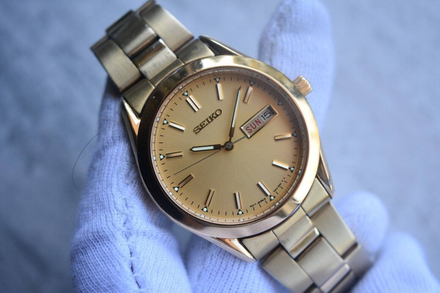 November 1990 Seiko Gold Bracelet Men's Day Date Quartz Watch