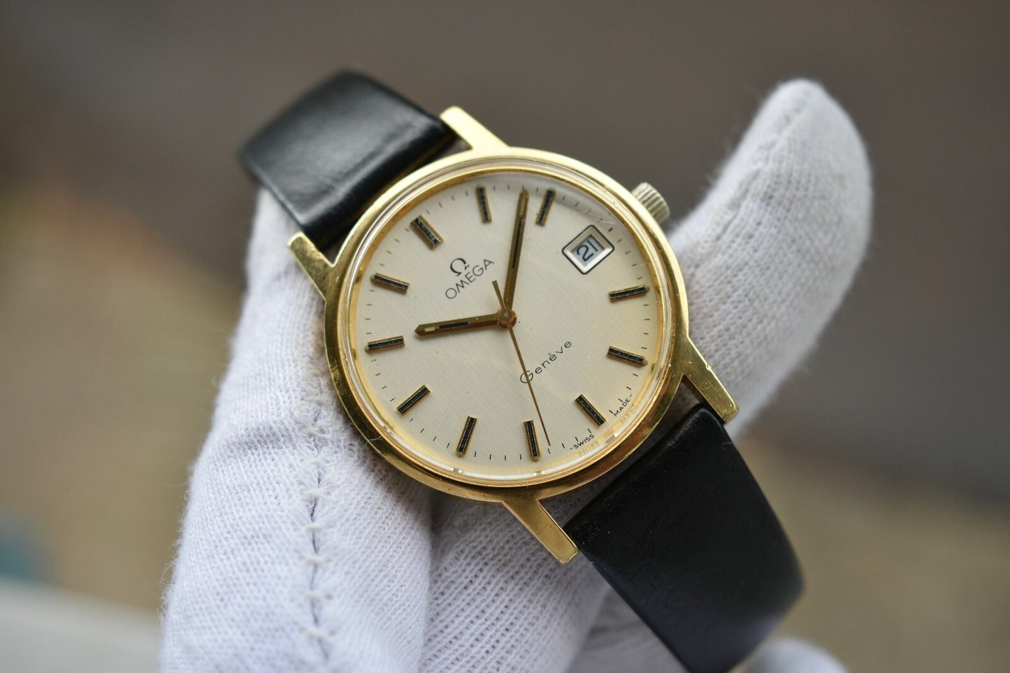 1974 Vintage Omega Gold Men's Mechanical Dress Watch Geneve Date Original Strap
