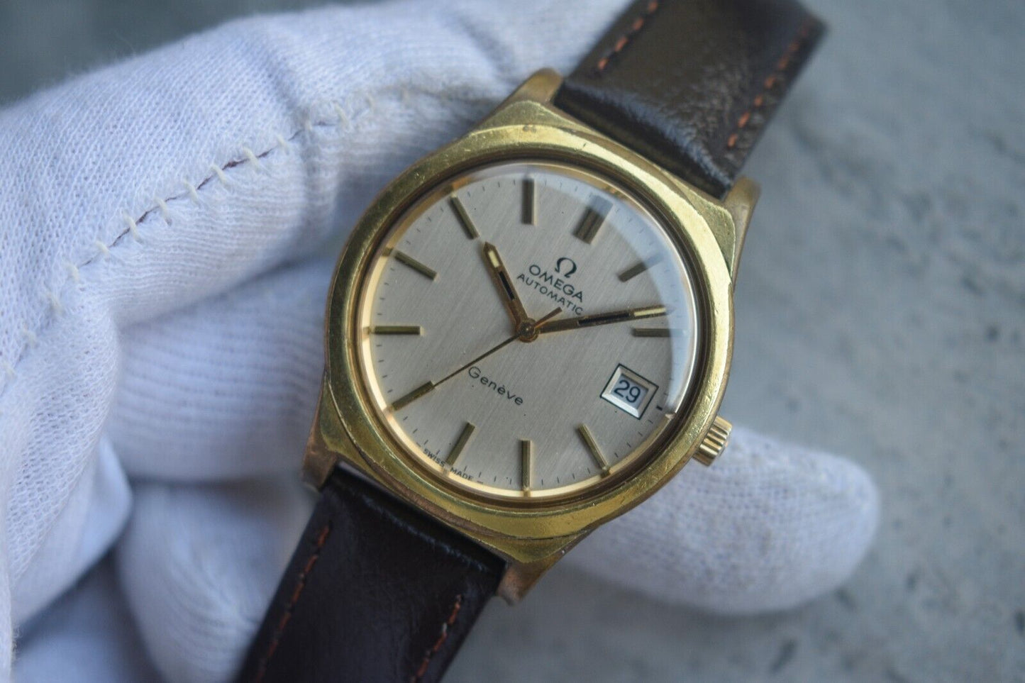 1973 Vintage Omega Geneve Gold Rare Mens Mechanical Dress Watch Leather Date