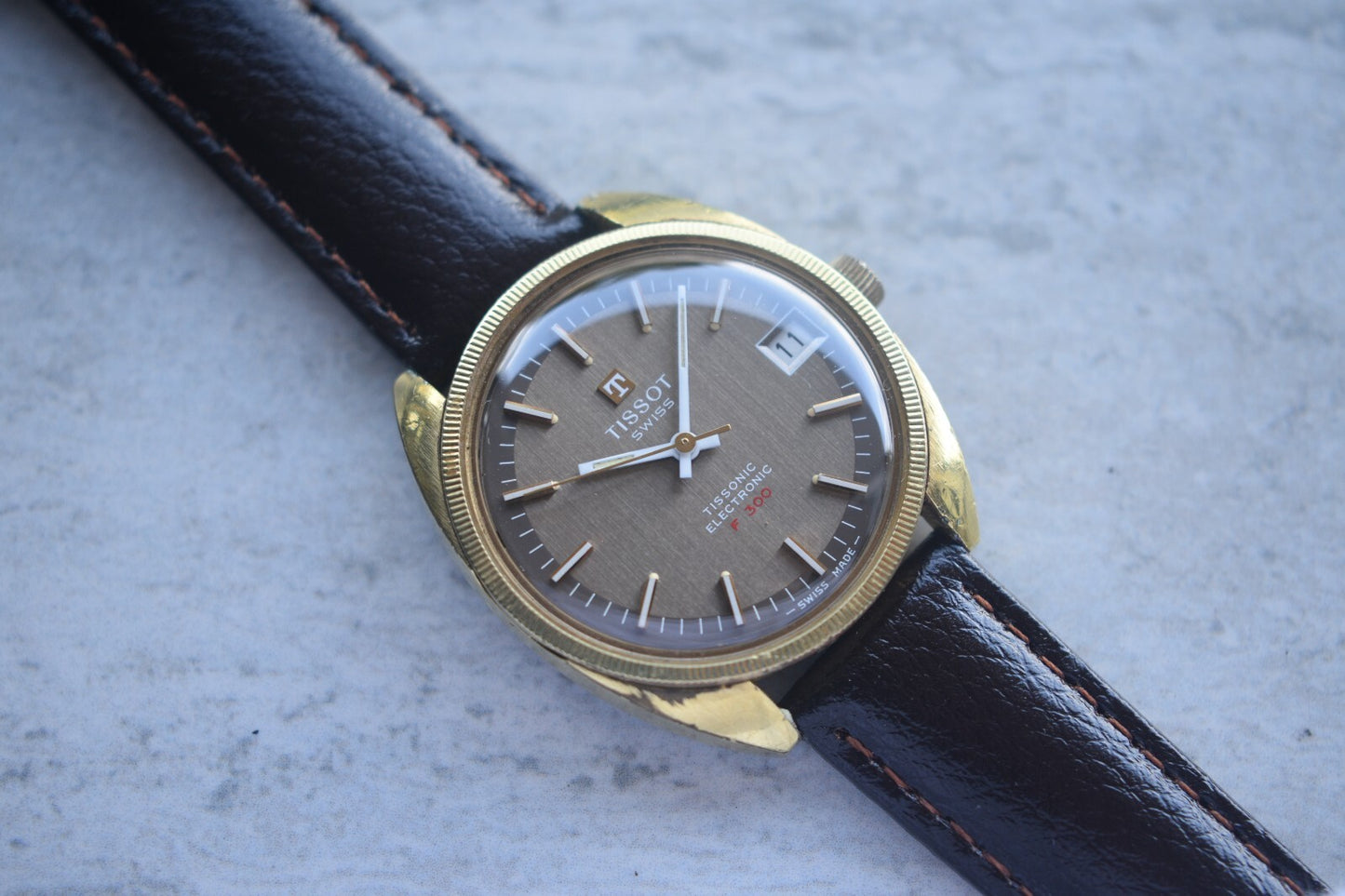 1974 Vintage Tissot Tissonic Brown Dial Rare Electronic Men's Gold Watch F 300