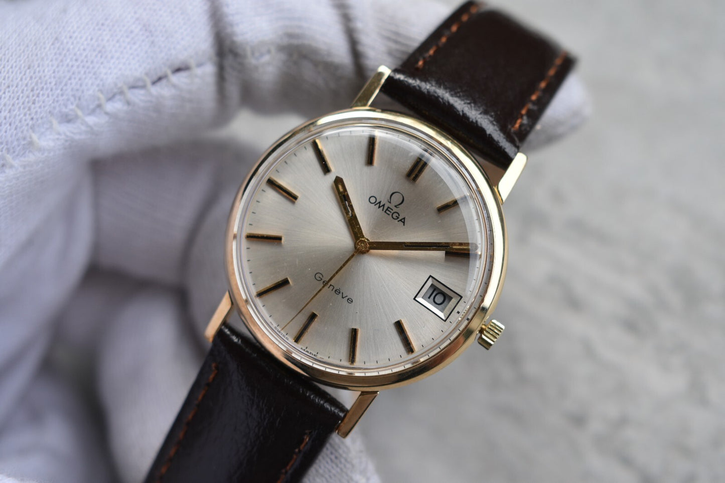 1972 Vintage Omega Geneve SERVICED Gold Men's Mechanical Dress Watch Geneve Date