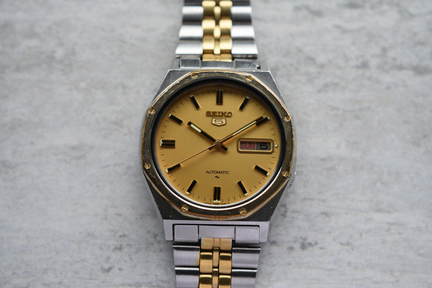 July 1981 Rare Vintage Seiko 7009 Automatic Two Tone Bracelet Day Date Watch