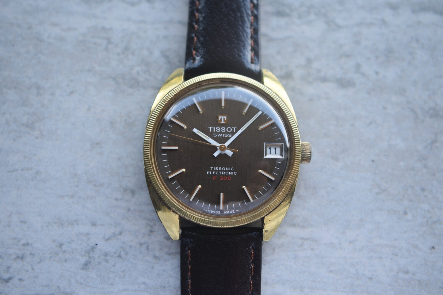 1974 Vintage Tissot Tissonic Brown Dial Rare Electronic Men's Gold Watch F 300