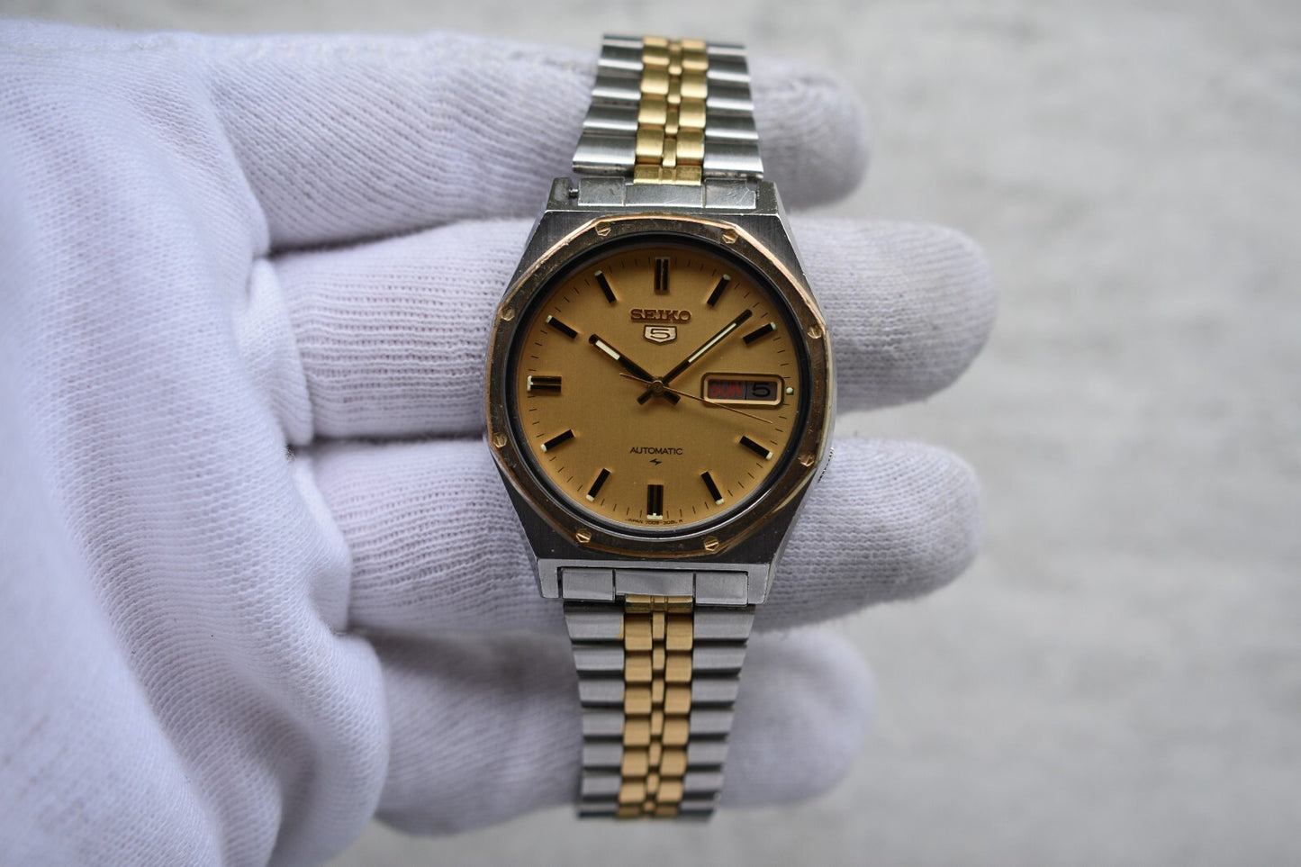 July 1981 Rare Vintage Seiko 7009 Automatic Two Tone Bracelet Day Date Watch