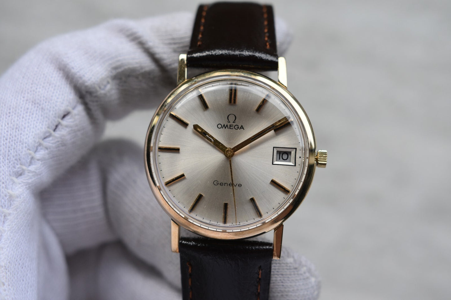 1972 Vintage Omega Geneve SERVICED Gold Men's Mechanical Dress Watch Geneve Date