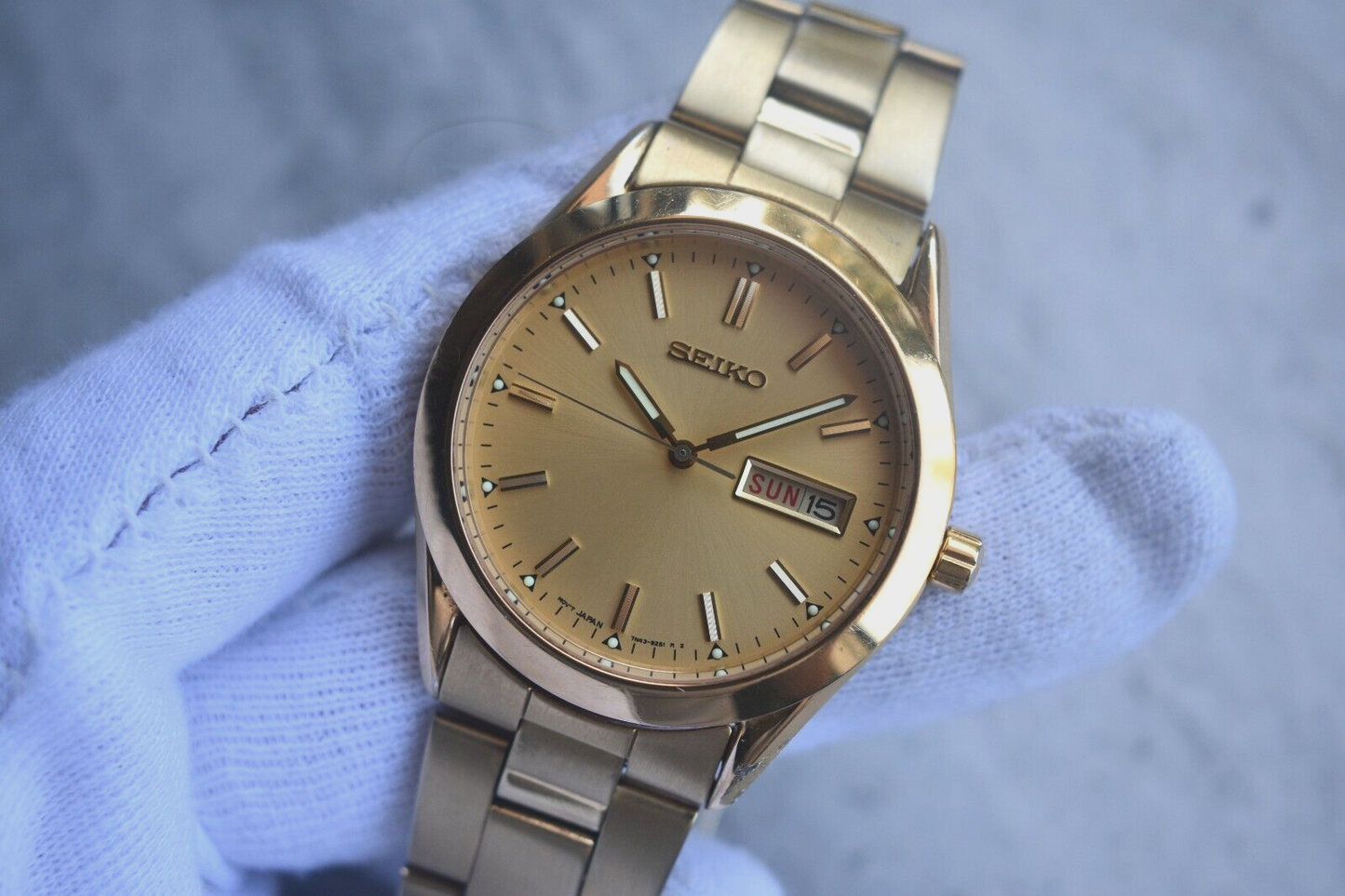 November 1990 Seiko Gold Bracelet Men's Day Date Quartz Watch