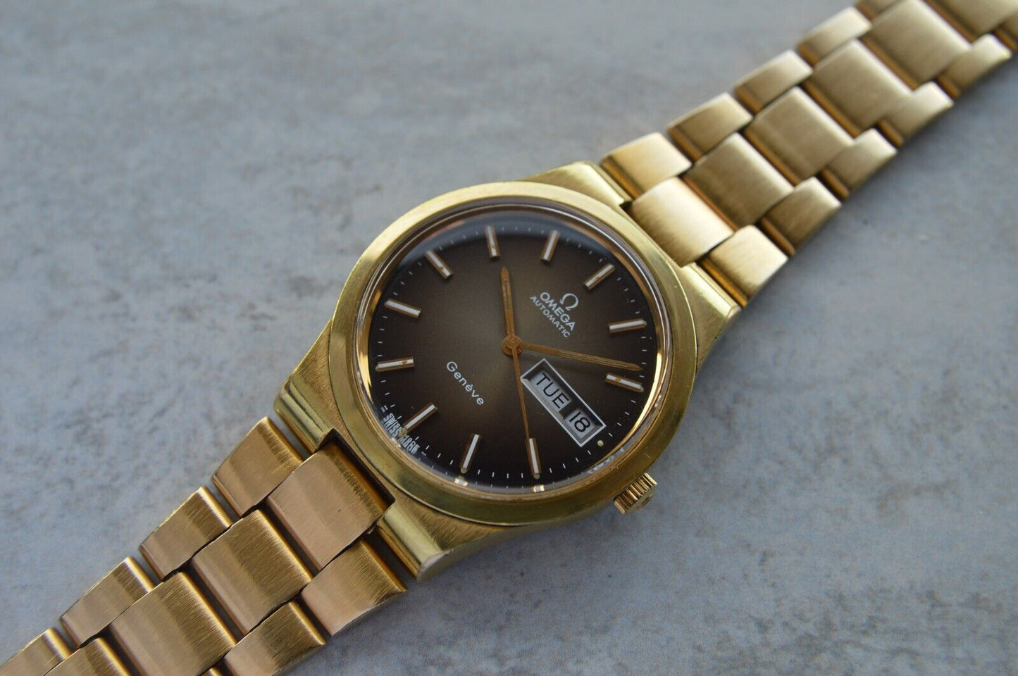 1975 Vintage Omega Geneve Gold Original Bracelet Men's Automatic Watch Day Date