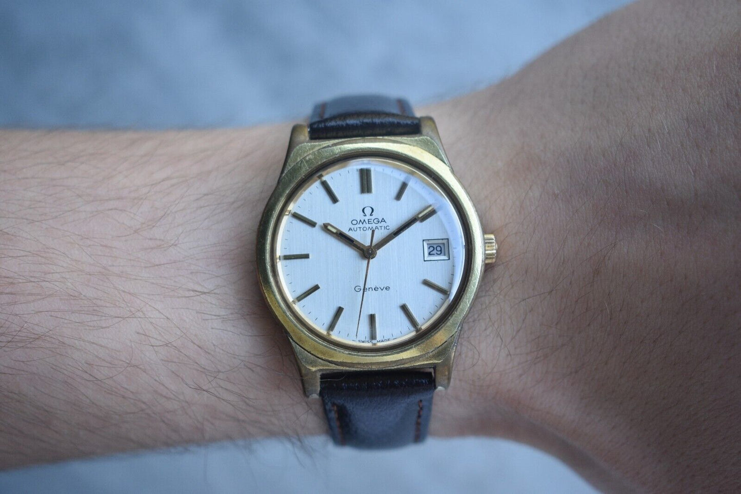 1973 Vintage Omega Geneve Gold Rare Mens Mechanical Dress Watch Leather Date