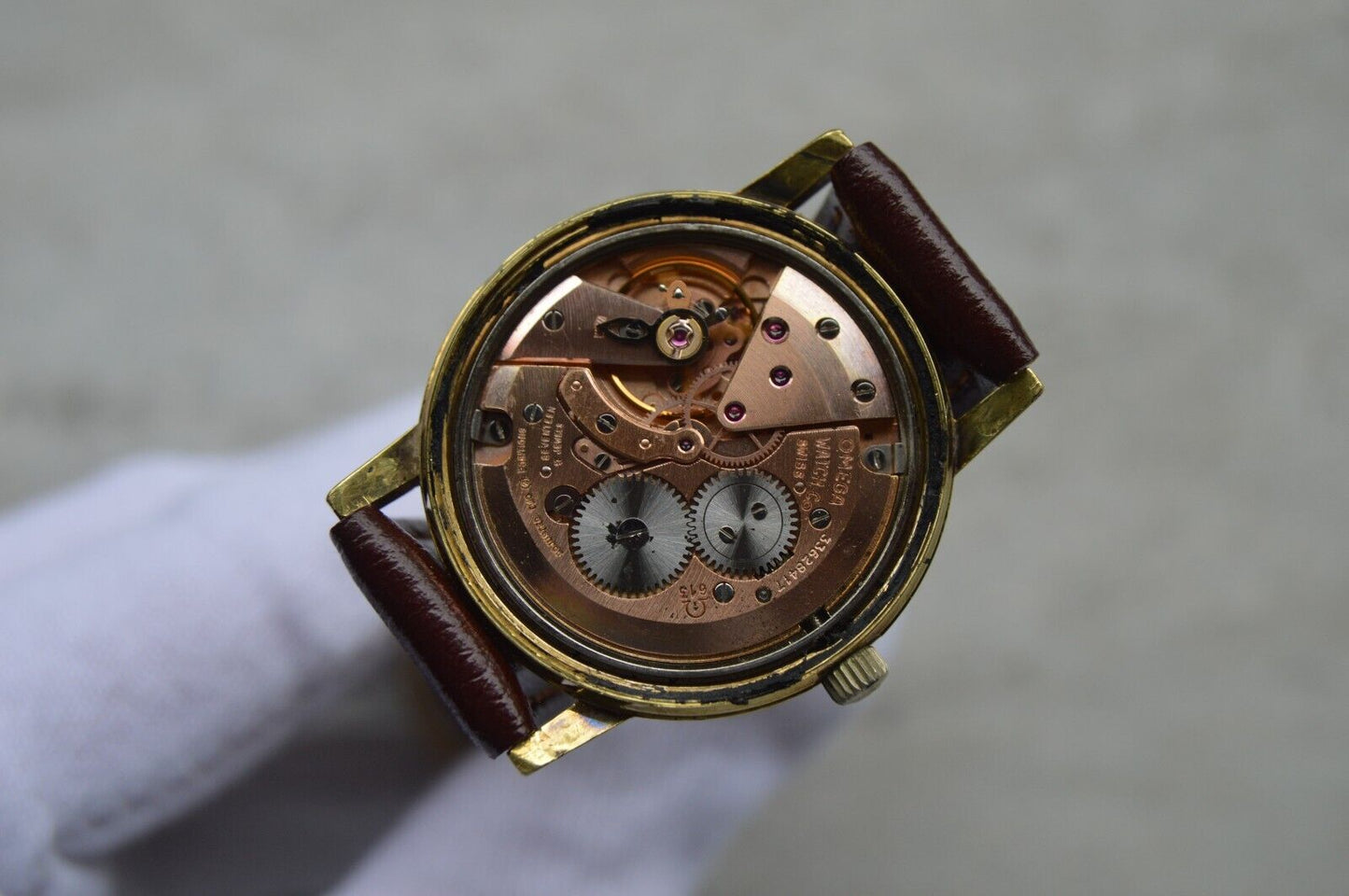 1971 Vintage Omega Geneve Gold Leather Men's Mechanical Dress Watch