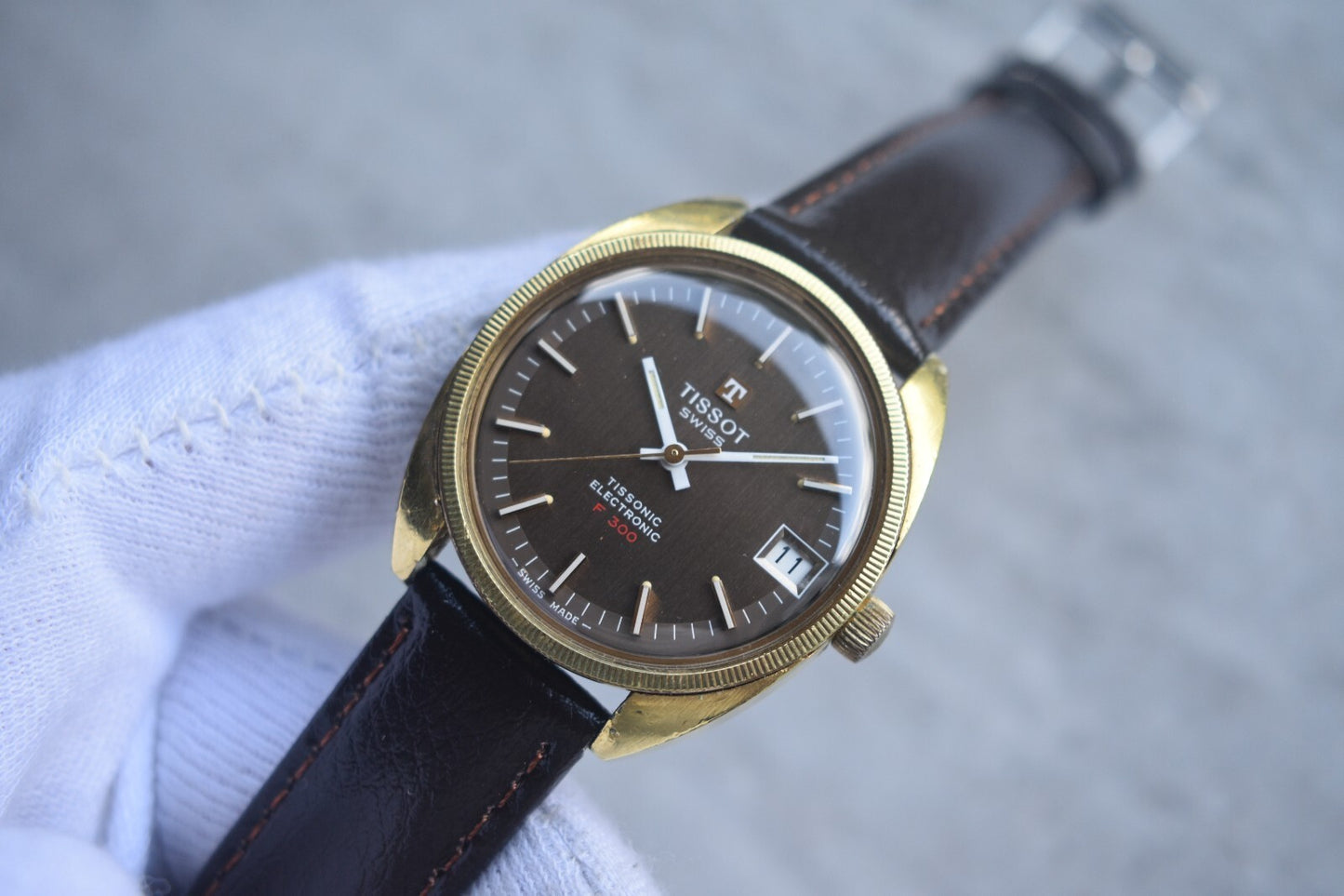 1974 Vintage Tissot Tissonic Brown Dial Rare Electronic Men's Gold Watch F 300
