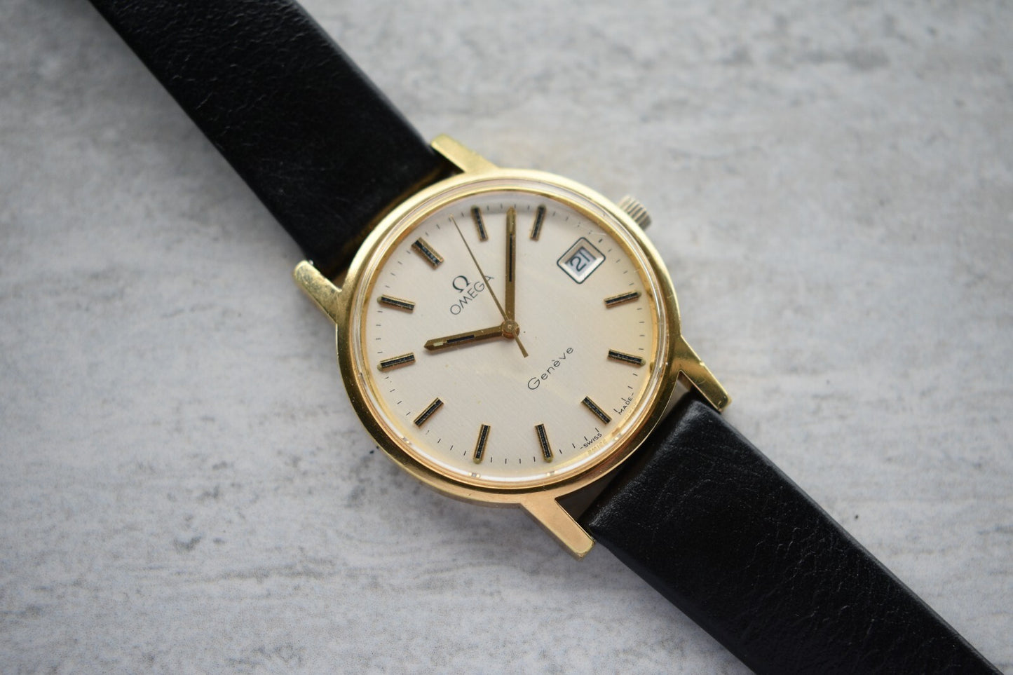 1974 Vintage Omega Gold Men's Mechanical Dress Watch Geneve Date Original Strap