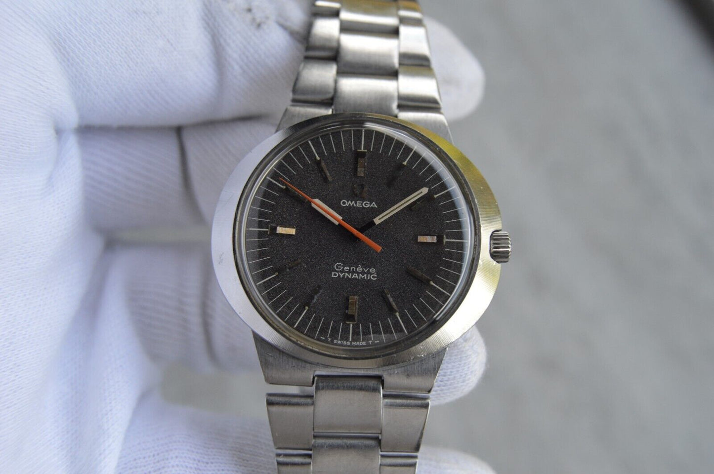 1971 Omega Geneve Dynamic Black Dial Men's Rare Mechanical Steel Bracelet Watch