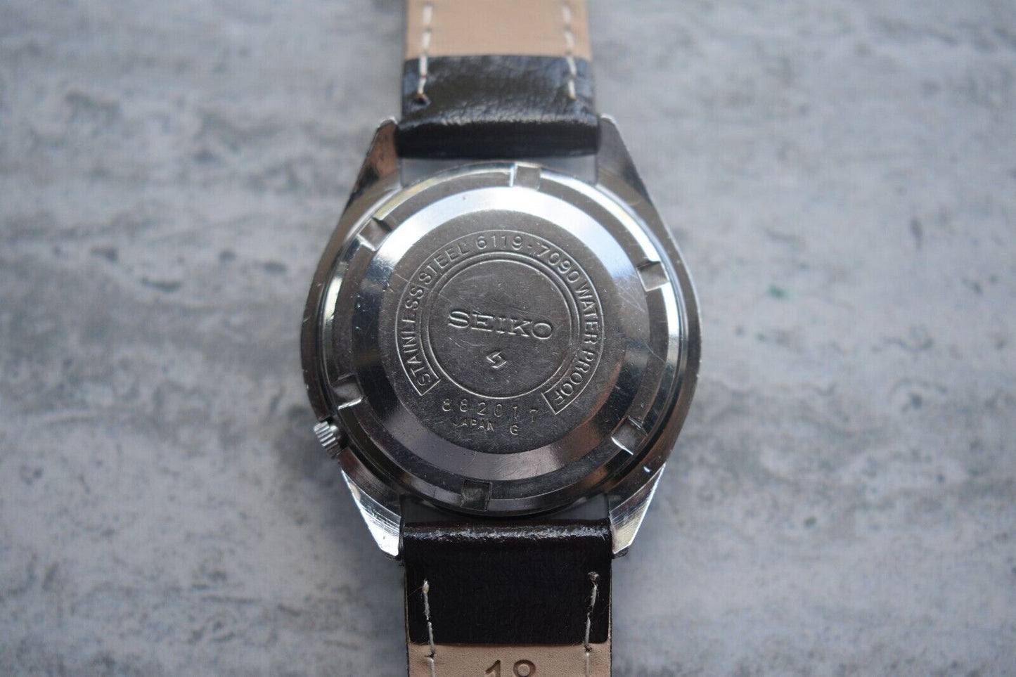 August 1968 Rare Vintage Seiko 6119 Automatic Leather Silver Dial Day Date Watch