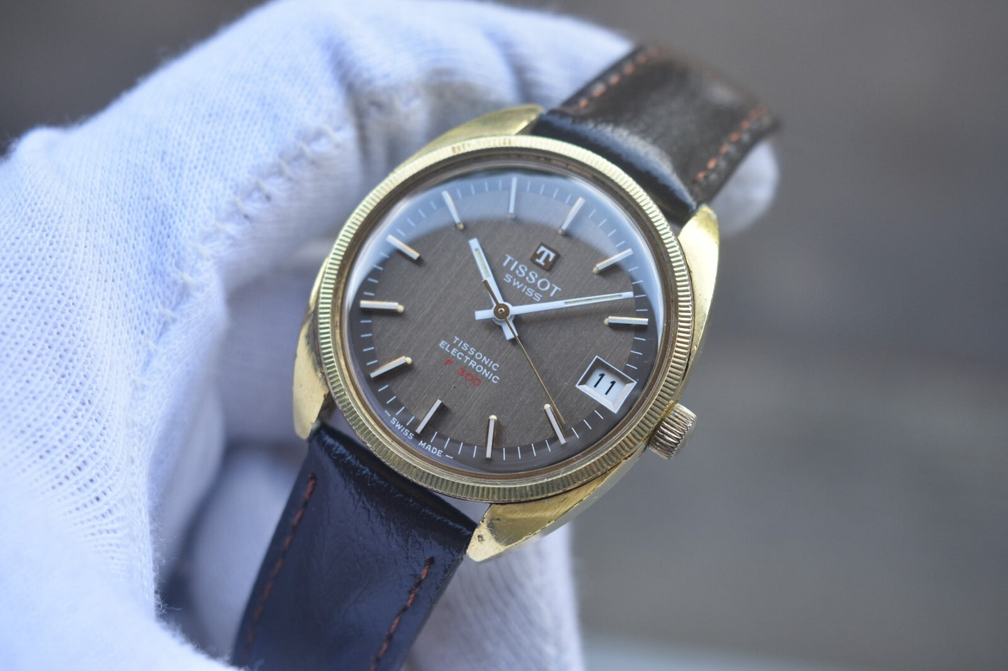 1974 Vintage Tissot Tissonic Brown Dial Rare Electronic Men's Gold Watch F 300