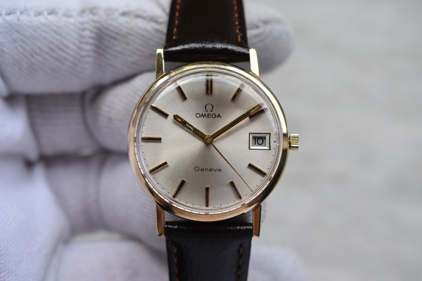 1972 Vintage Omega Geneve SERVICED Gold Men's Mechanical Dress Watch Geneve Date