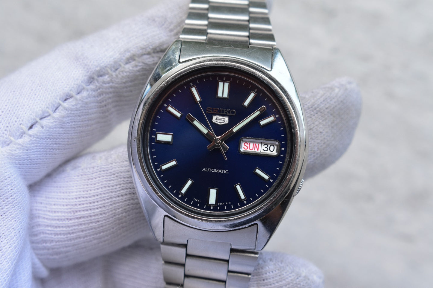 Seiko SNXS77 Automatic Steel Bracelet Day Date Watch Blue Dial 7S26