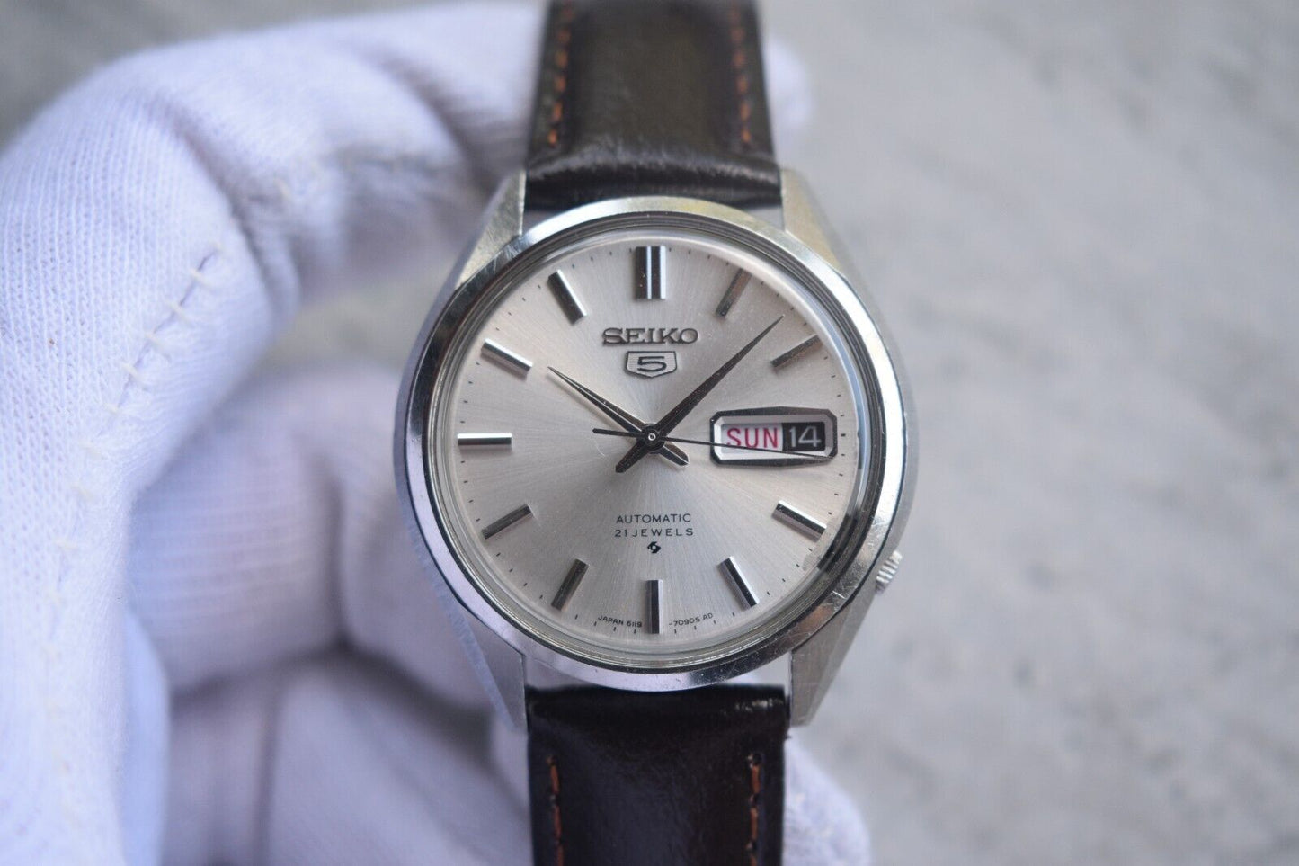 August 1968 Rare Vintage Seiko 6119 Automatic Leather Silver Dial Day Date Watch