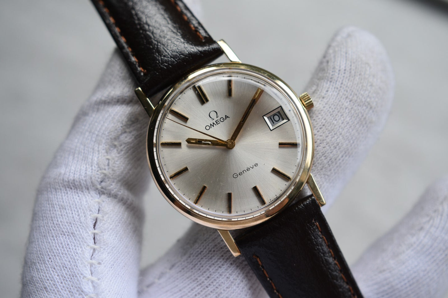 1972 Vintage Omega Geneve SERVICED Gold Men's Mechanical Dress Watch Geneve Date