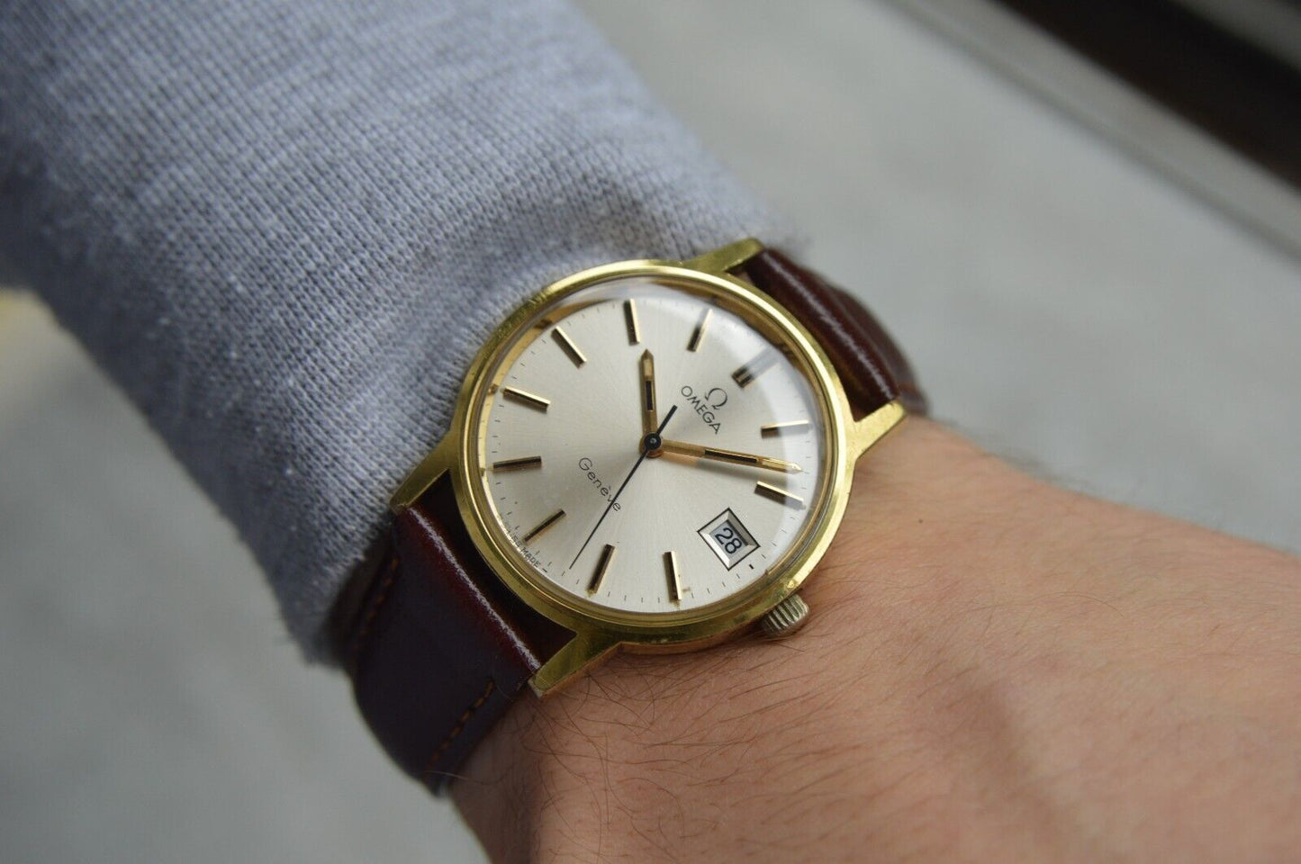 1971 Vintage Omega Geneve Gold Leather Men's Mechanical Dress Watch