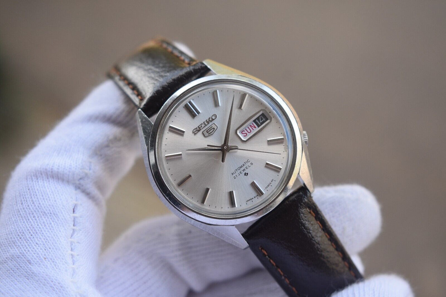 August 1968 Rare Vintage Seiko 6119 Automatic Leather Silver Dial Day Date Watch