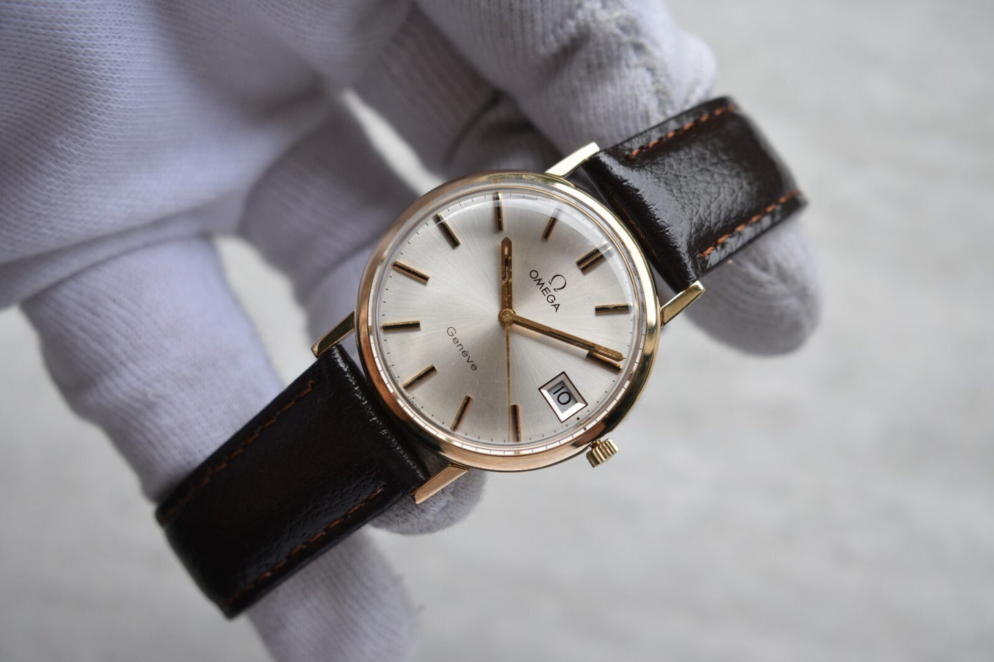 1972 Vintage Omega Geneve SERVICED Gold Men's Mechanical Dress Watch Geneve Date