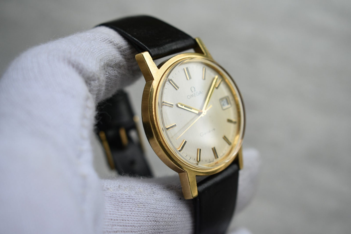 1974 Vintage Omega Gold Men's Mechanical Dress Watch Geneve Date Original Strap