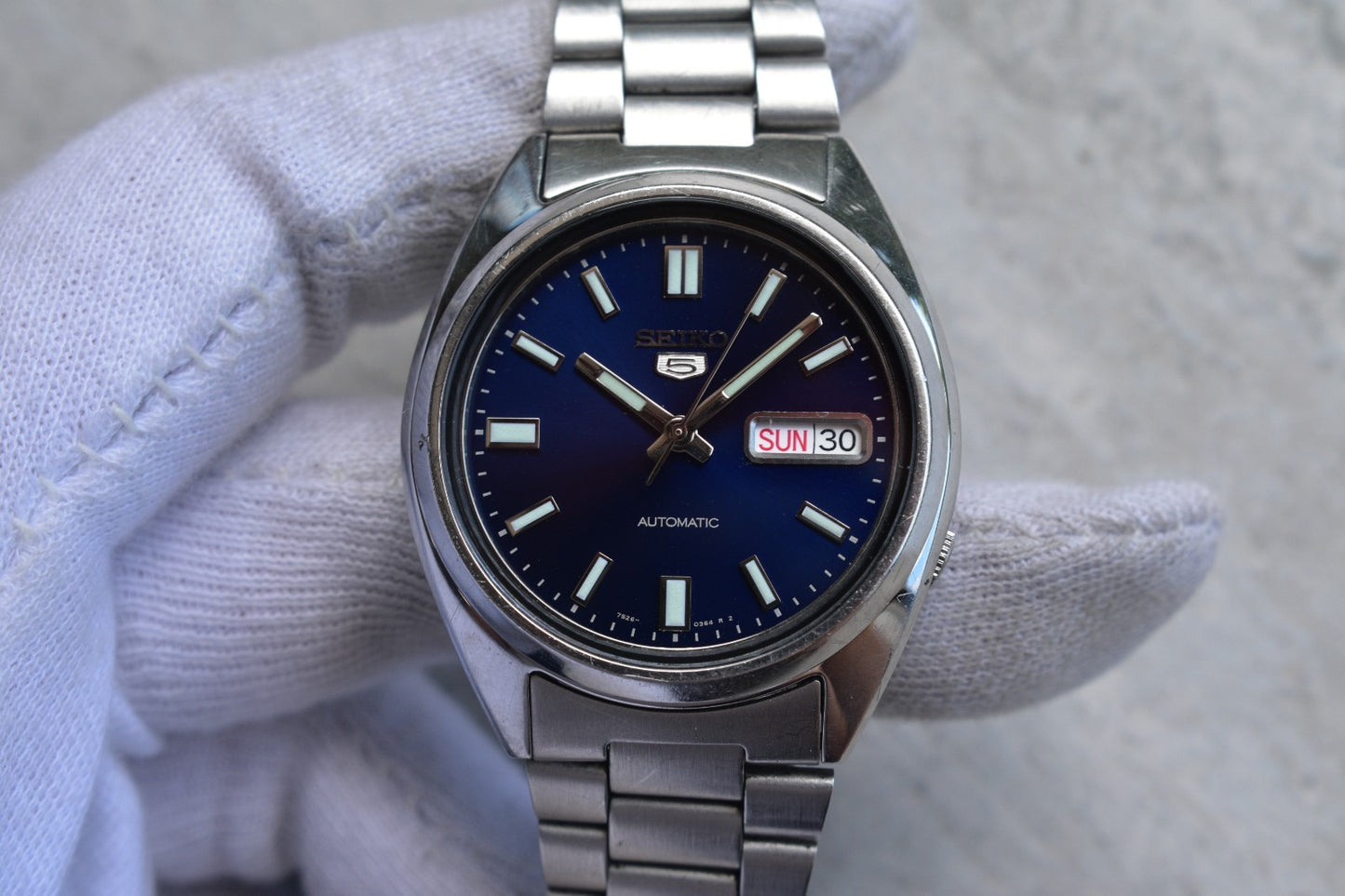 Seiko SNXS77 Automatic Steel Bracelet Day Date Watch Blue Dial 7S26