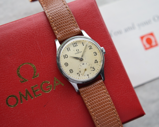1944 Omega Small Seconds Mechanical Men's Dress Watch Rare Military Dial