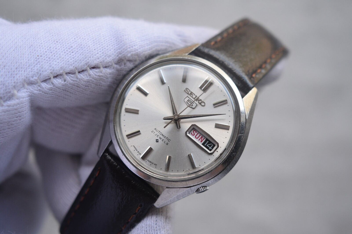 August 1968 Rare Vintage Seiko 6119 Automatic Leather Silver Dial Day Date Watch