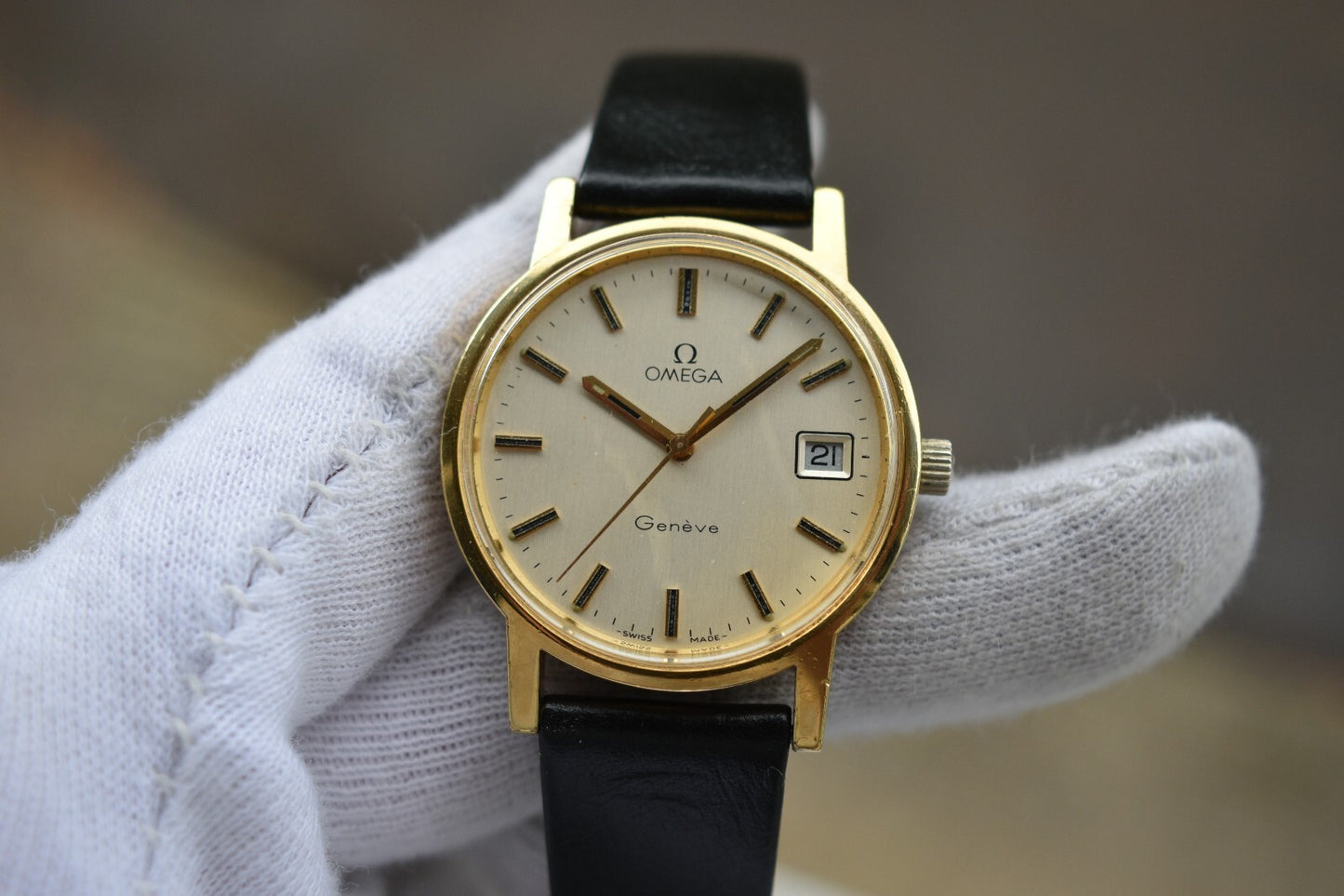 1974 Vintage Omega Gold Men's Mechanical Dress Watch Geneve Date Original Strap
